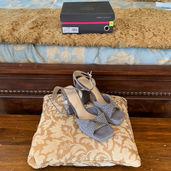 NIB “Vince Camuto” taupe beaded trim ankle strap suede sandal - Picture 2 of 7